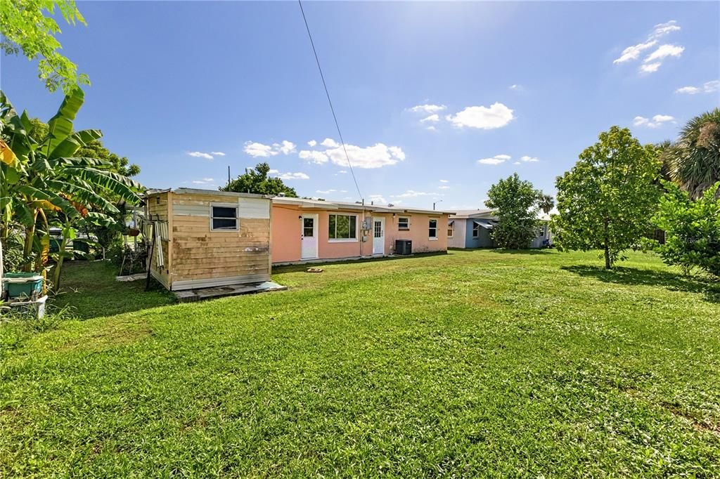 На продажу: $163,000 (3 спален, 1 ванн, 932 Квадратных фут)