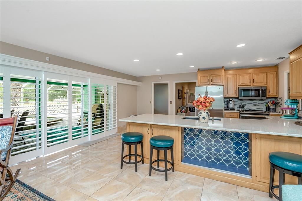 For Sale: $899,900 (4 beds, 3 baths, 1802 Square Feet)