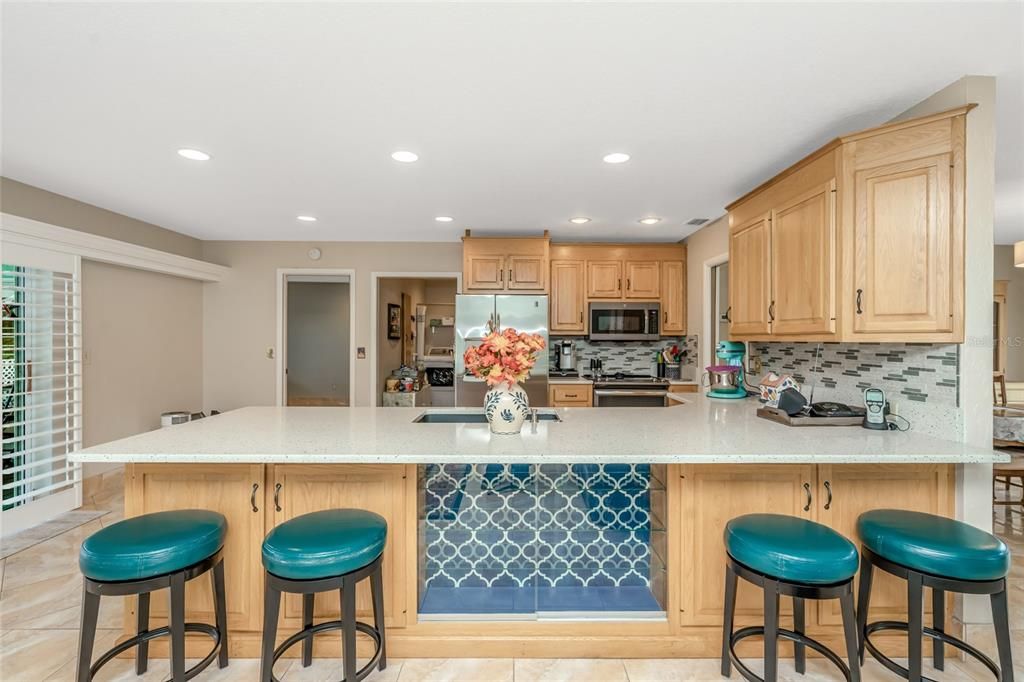 For Sale: $899,900 (4 beds, 3 baths, 1802 Square Feet)
