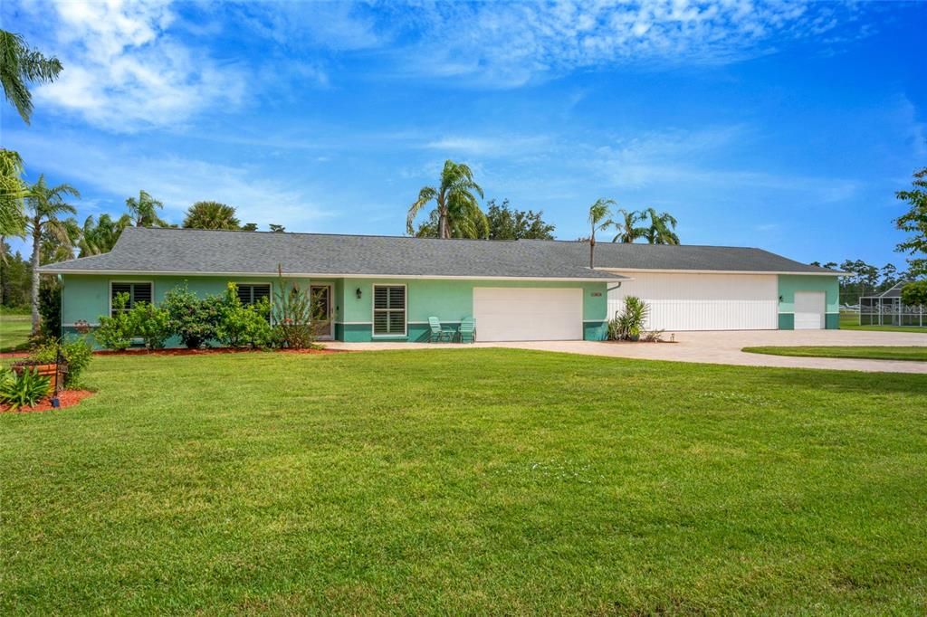 For Sale: $899,900 (4 beds, 3 baths, 1802 Square Feet)