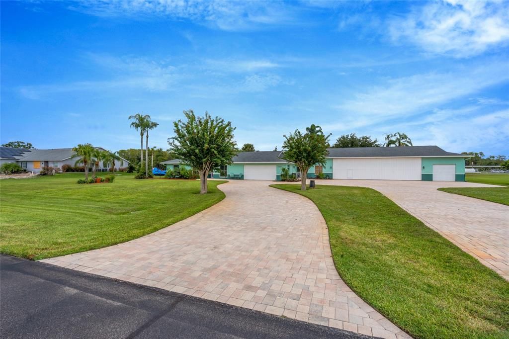 For Sale: $899,900 (4 beds, 3 baths, 1802 Square Feet)