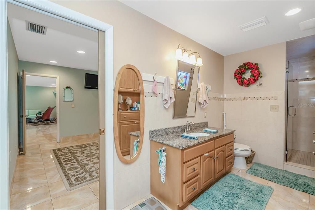 For Sale: $899,900 (4 beds, 3 baths, 1802 Square Feet)