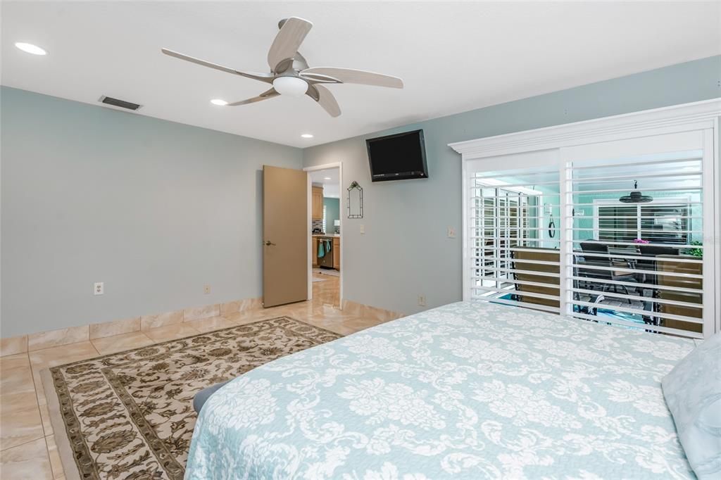 For Sale: $899,900 (4 beds, 3 baths, 1802 Square Feet)
