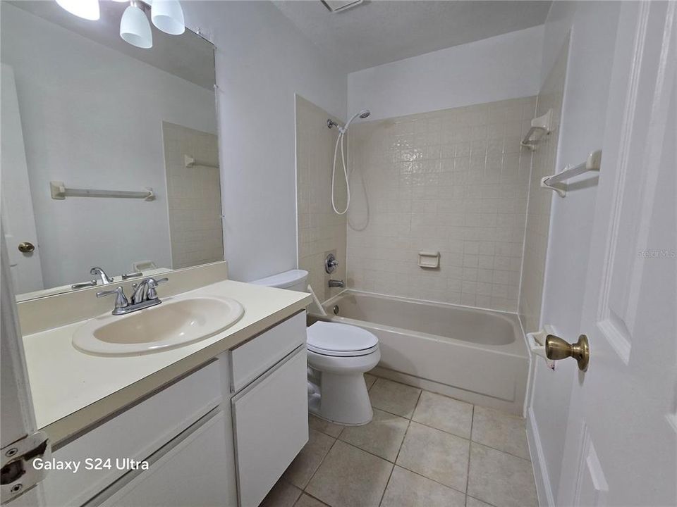 For Rent: $1,799 (2 beds, 2 baths, 1227 Square Feet)