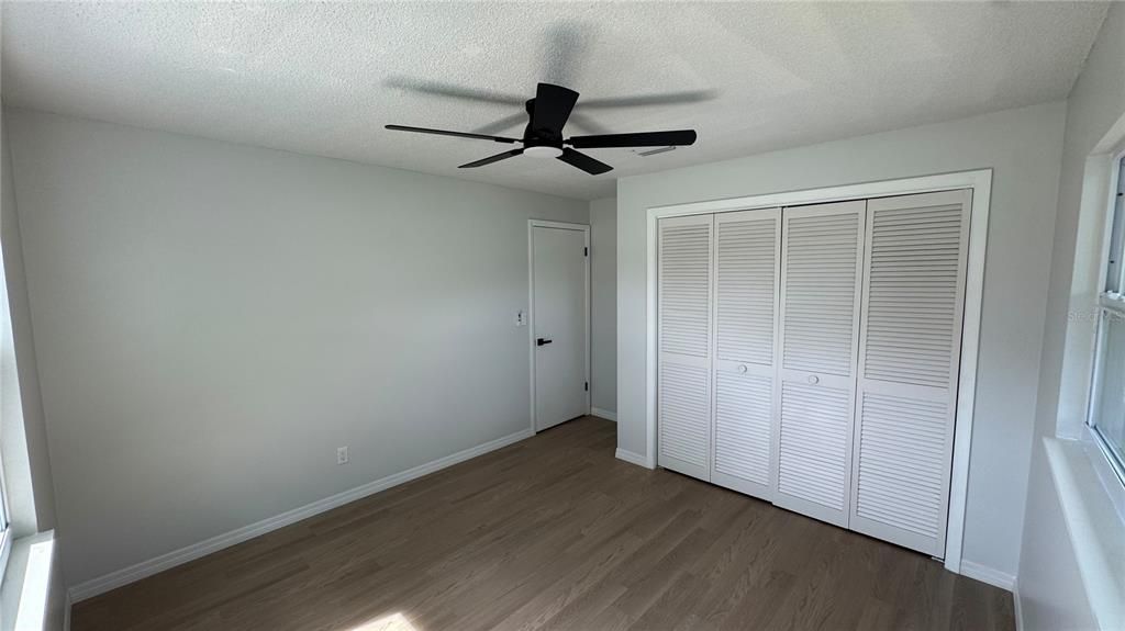 For Sale: $279,900 (4 beds, 2 baths, 1448 Square Feet)