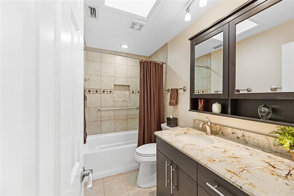 For Sale: $439,900 (4 beds, 2 baths, 1624 Square Feet)