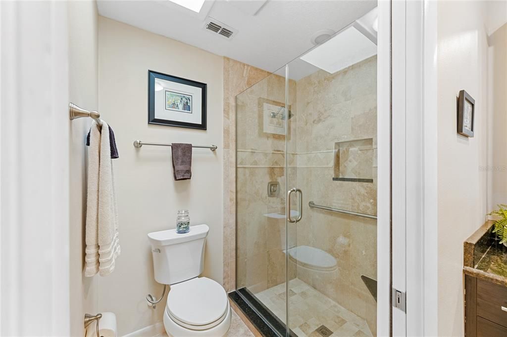 For Sale: $439,900 (4 beds, 2 baths, 1624 Square Feet)