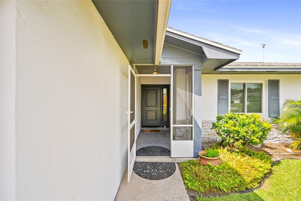 For Sale: $439,900 (4 beds, 2 baths, 1624 Square Feet)