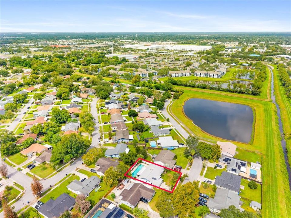 For Sale: $439,900 (4 beds, 2 baths, 1624 Square Feet)