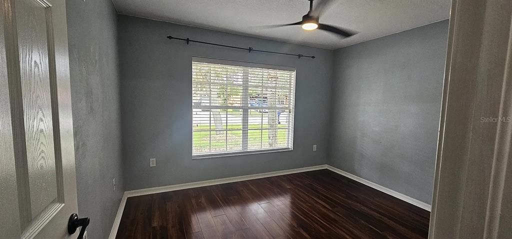 For Rent: $2,400 (3 beds, 2 baths, 1528 Square Feet)