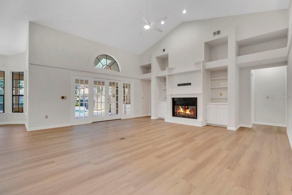 For Sale: $794,500 (4 beds, 4 baths, 2797 Square Feet)