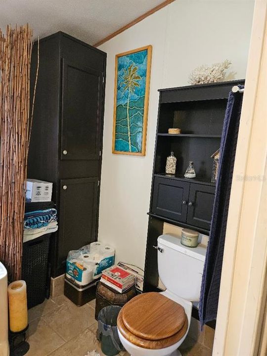 En Venta: $297,000 (4 camas, 2 baños, 1440 Pies cuadrados)