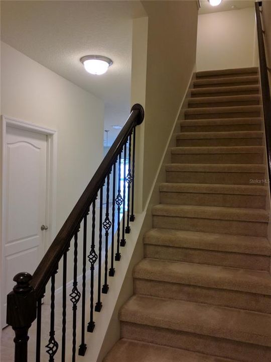 For Sale: $364,900 (3 beds, 2 baths, 1872 Square Feet)