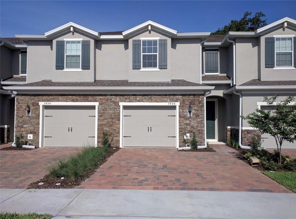 For Sale: $364,900 (3 beds, 2 baths, 1872 Square Feet)