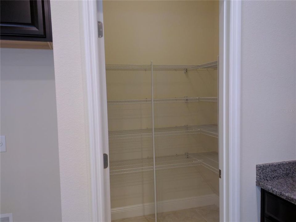 For Sale: $364,900 (3 beds, 2 baths, 1872 Square Feet)