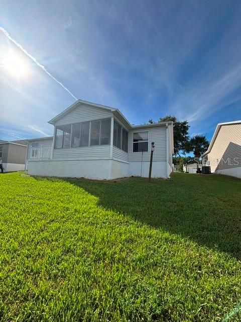 For Sale: $335,000 (3 beds, 2 baths, 1392 Square Feet)