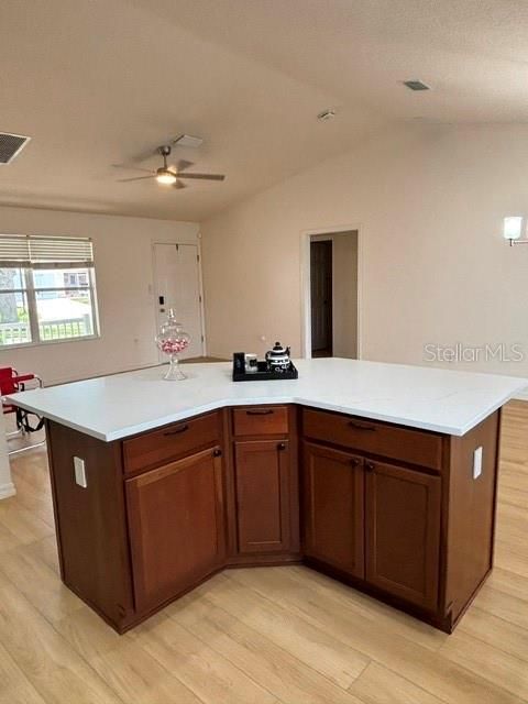 For Sale: $335,000 (3 beds, 2 baths, 1392 Square Feet)