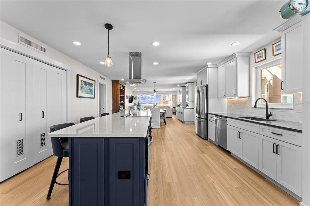 For Sale: $899,000 (3 beds, 2 baths, 2060 Square Feet)