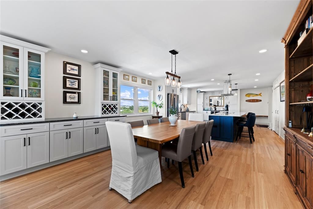 For Sale: $899,000 (3 beds, 2 baths, 2060 Square Feet)