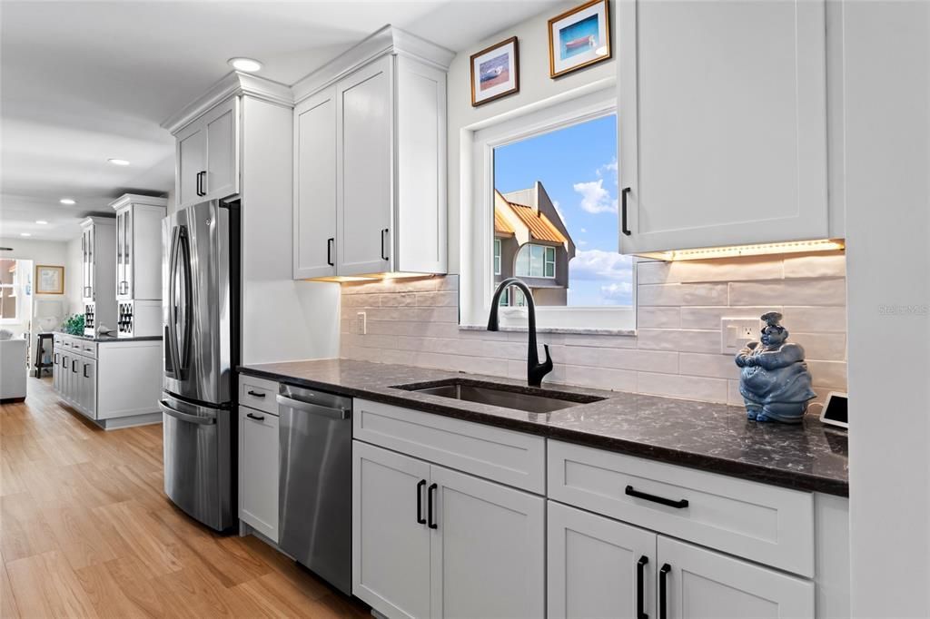 For Sale: $899,000 (3 beds, 2 baths, 2060 Square Feet)