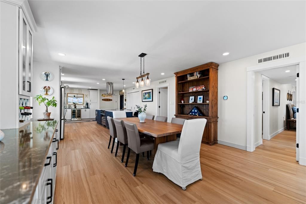 For Sale: $899,000 (3 beds, 2 baths, 2060 Square Feet)