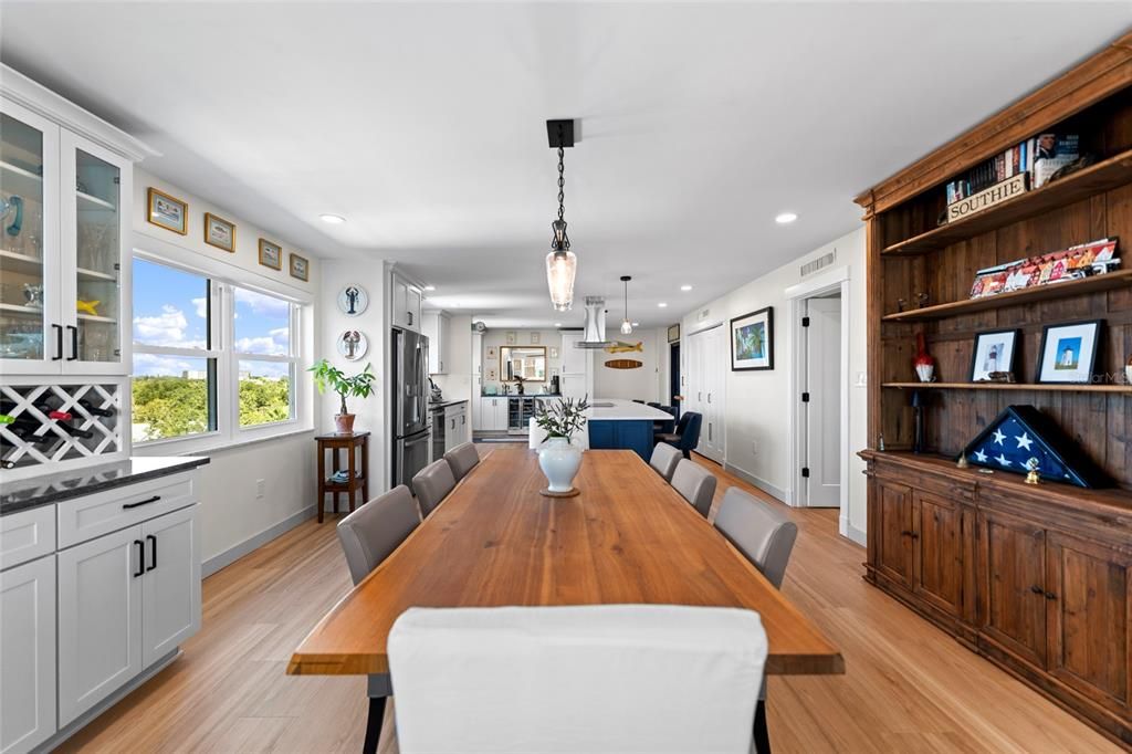 For Sale: $899,000 (3 beds, 2 baths, 2060 Square Feet)