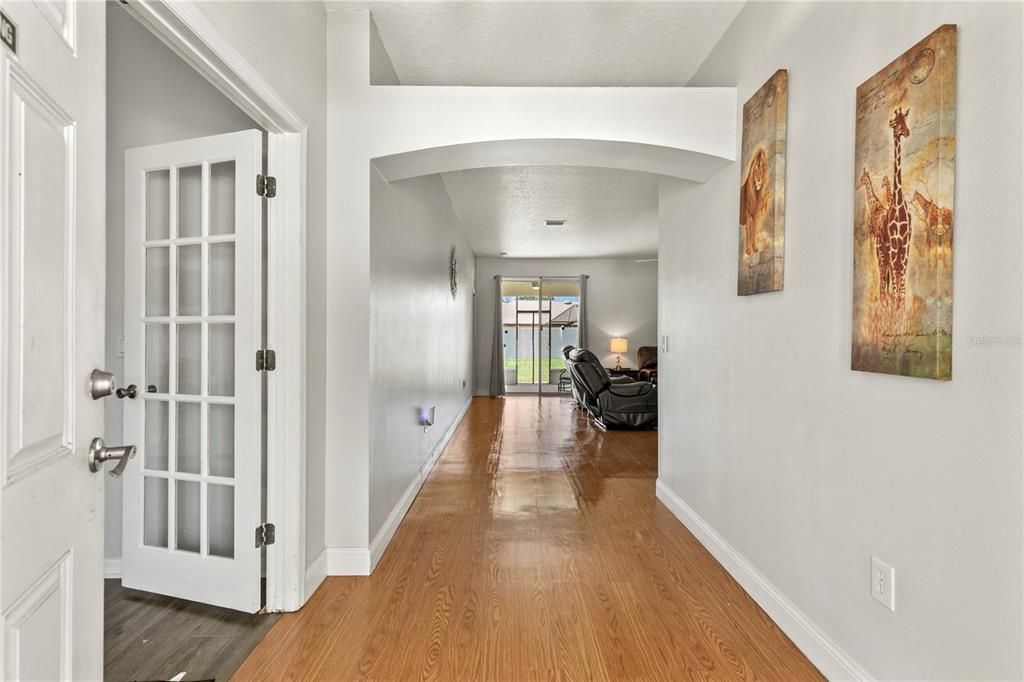 For Sale: $314,900 (3 beds, 2 baths, 1846 Square Feet)