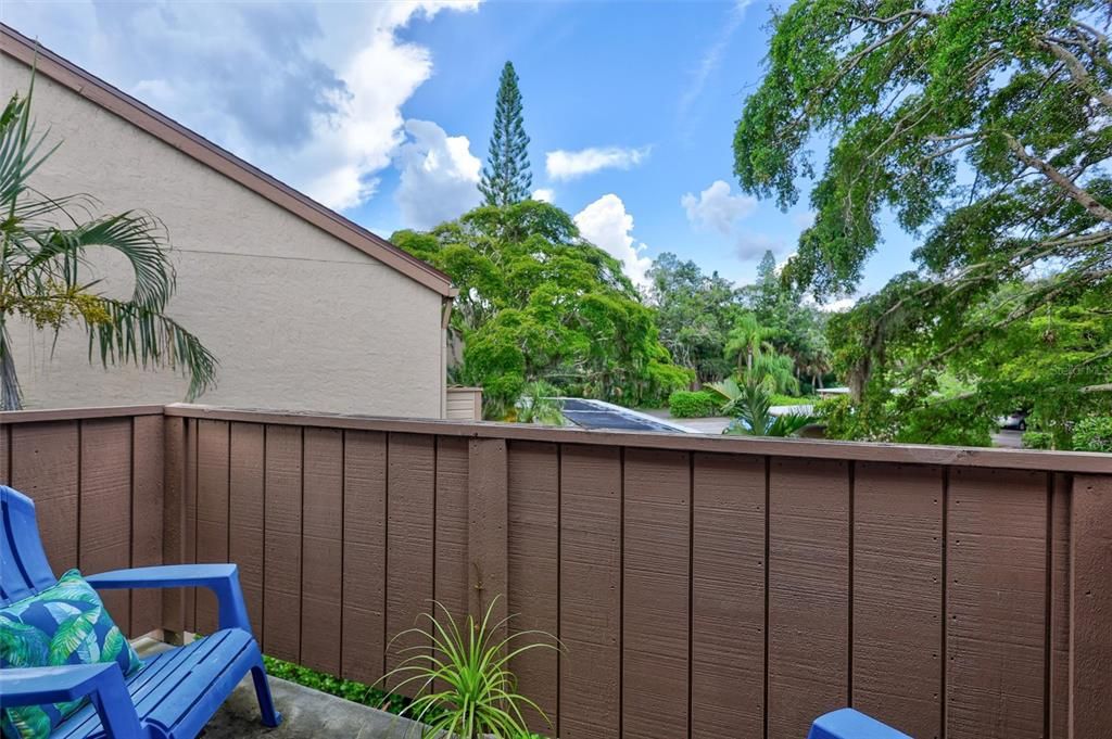 For Sale: $396,500 (3 beds, 2 baths, 1283 Square Feet)