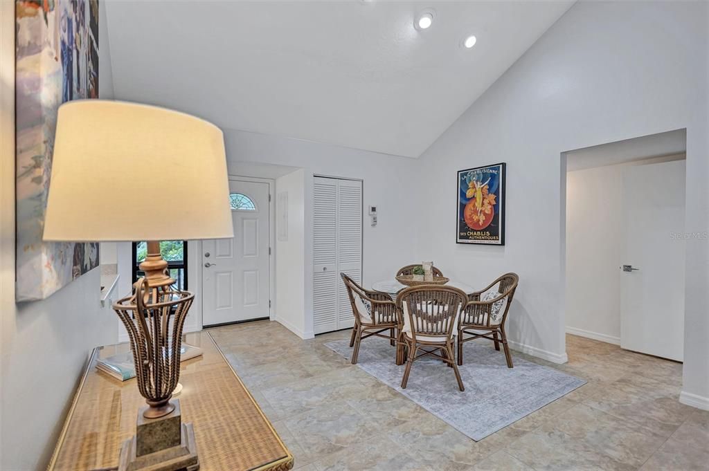 For Sale: $396,500 (3 beds, 2 baths, 1283 Square Feet)