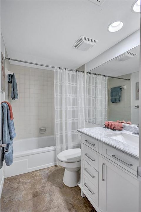 For Sale: $396,500 (3 beds, 2 baths, 1283 Square Feet)