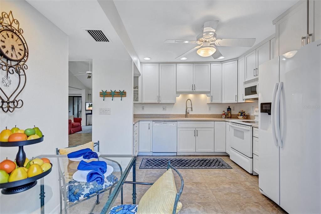 For Sale: $396,500 (3 beds, 2 baths, 1283 Square Feet)