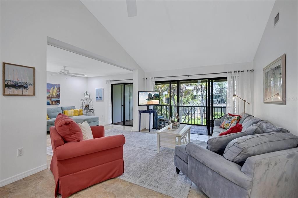 For Sale: $396,500 (3 beds, 2 baths, 1283 Square Feet)