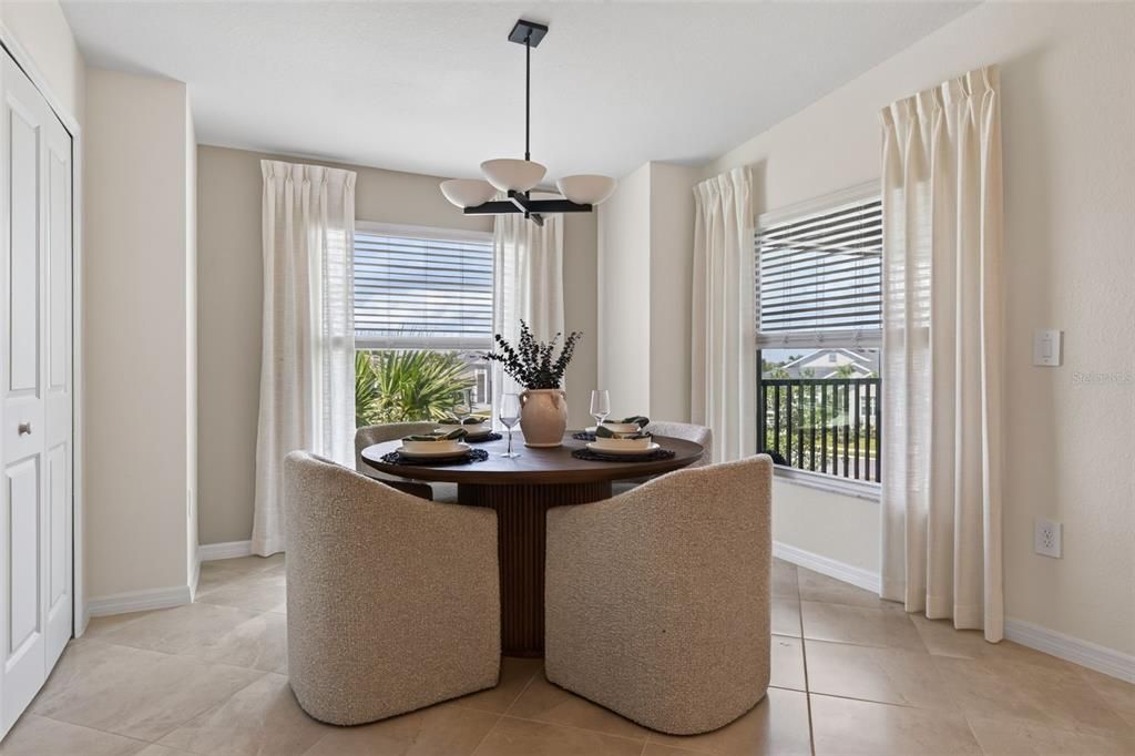 For Sale: $386,498 (2 beds, 2 baths, 1366 Square Feet)