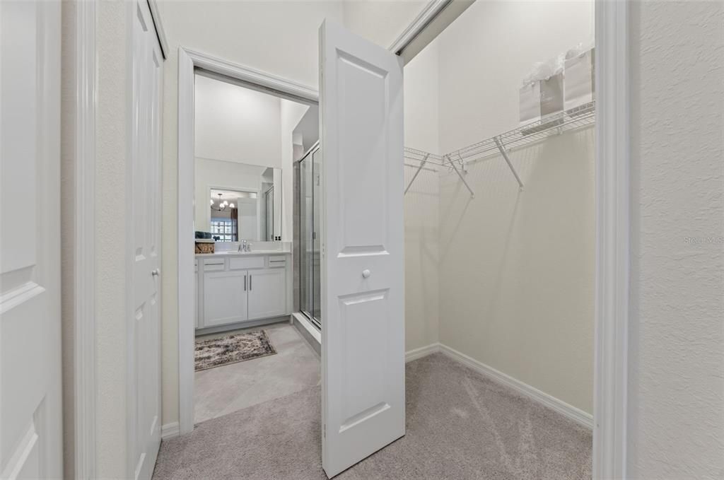 For Sale: $386,498 (2 beds, 2 baths, 1366 Square Feet)