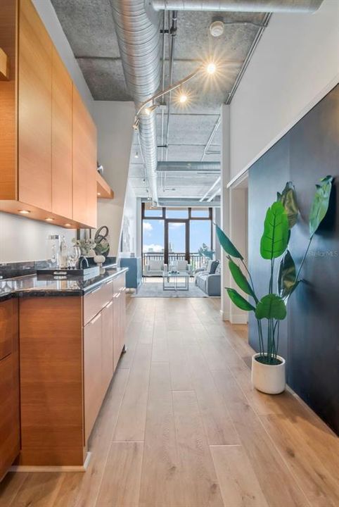 For Sale: $679,000 (1 beds, 1 baths, 1074 Square Feet)