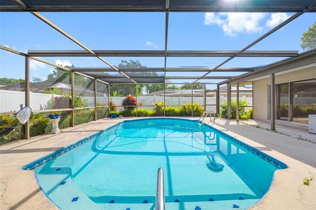 En Venta: $499,000 (3 camas, 3 baños, 1694 Pies cuadrados)