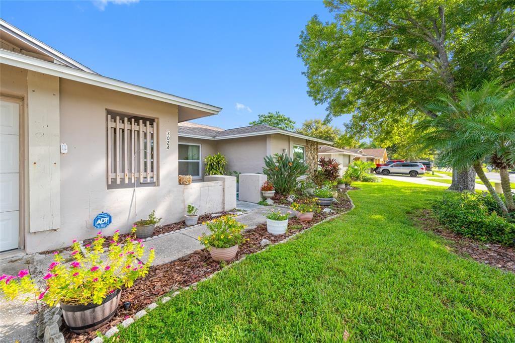 En Venta: $499,000 (3 camas, 3 baños, 1694 Pies cuadrados)