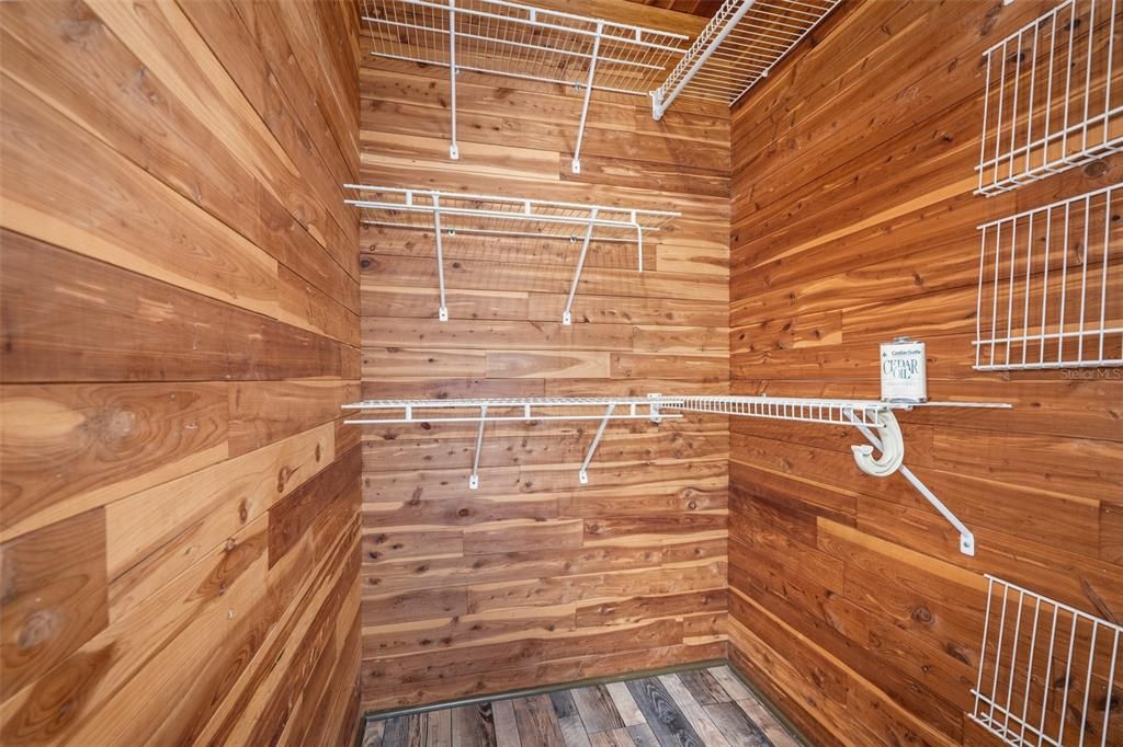 En Venta: $315,000 (3 camas, 2 baños, 1337 Pies cuadrados)