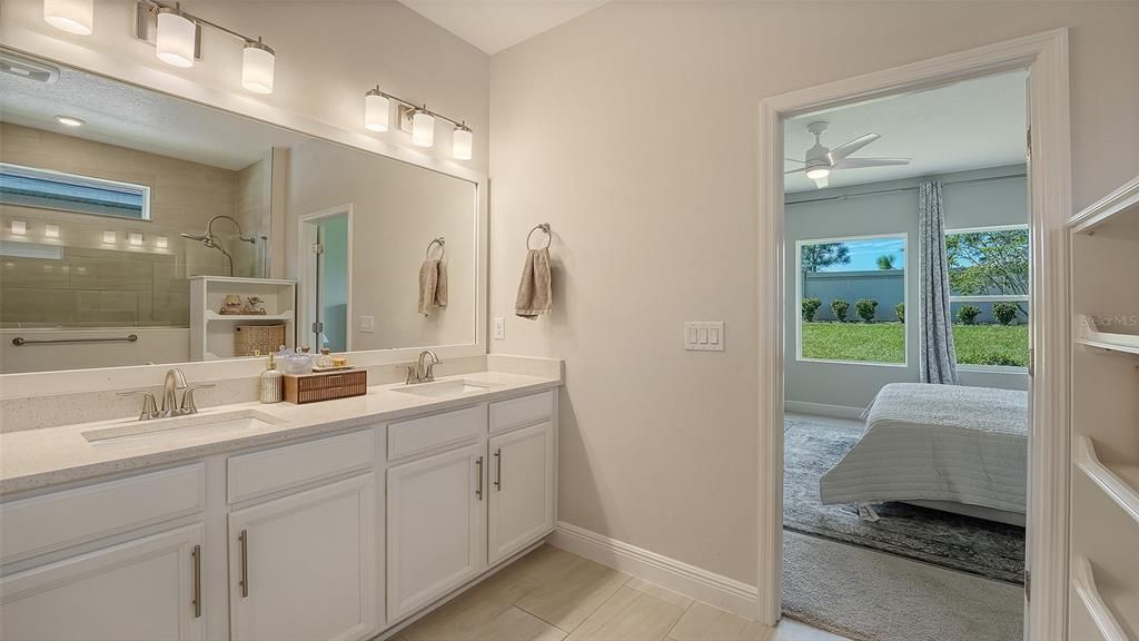 For Sale: $499,000 (4 beds, 3 baths, 2549 Square Feet)
