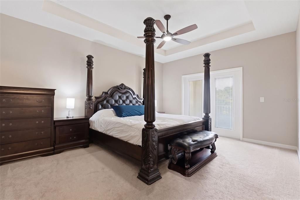 For Sale: $672,000 (5 beds, 4 baths, 3500 Square Feet)