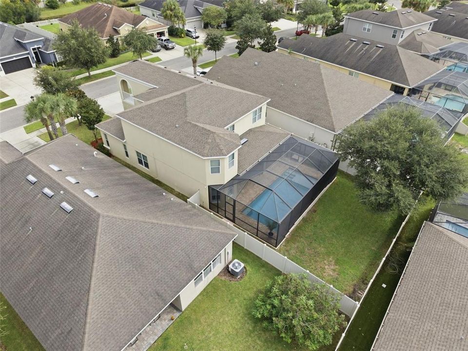 For Sale: $672,000 (5 beds, 4 baths, 3500 Square Feet)