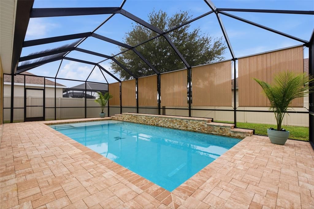 For Sale: $672,000 (5 beds, 4 baths, 3500 Square Feet)