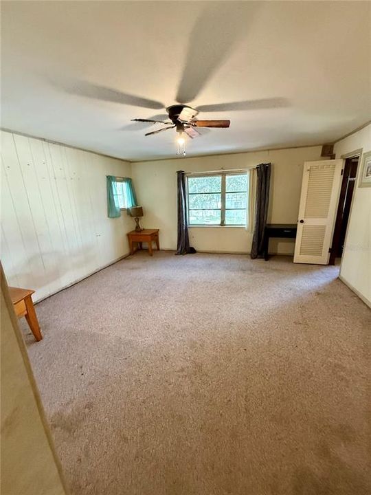 En Venta: $200,000 (2 camas, 2 baños, 1776 Pies cuadrados)