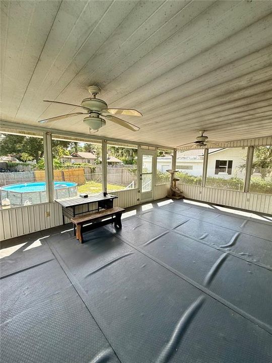 En Venta: $200,000 (2 camas, 2 baños, 1776 Pies cuadrados)