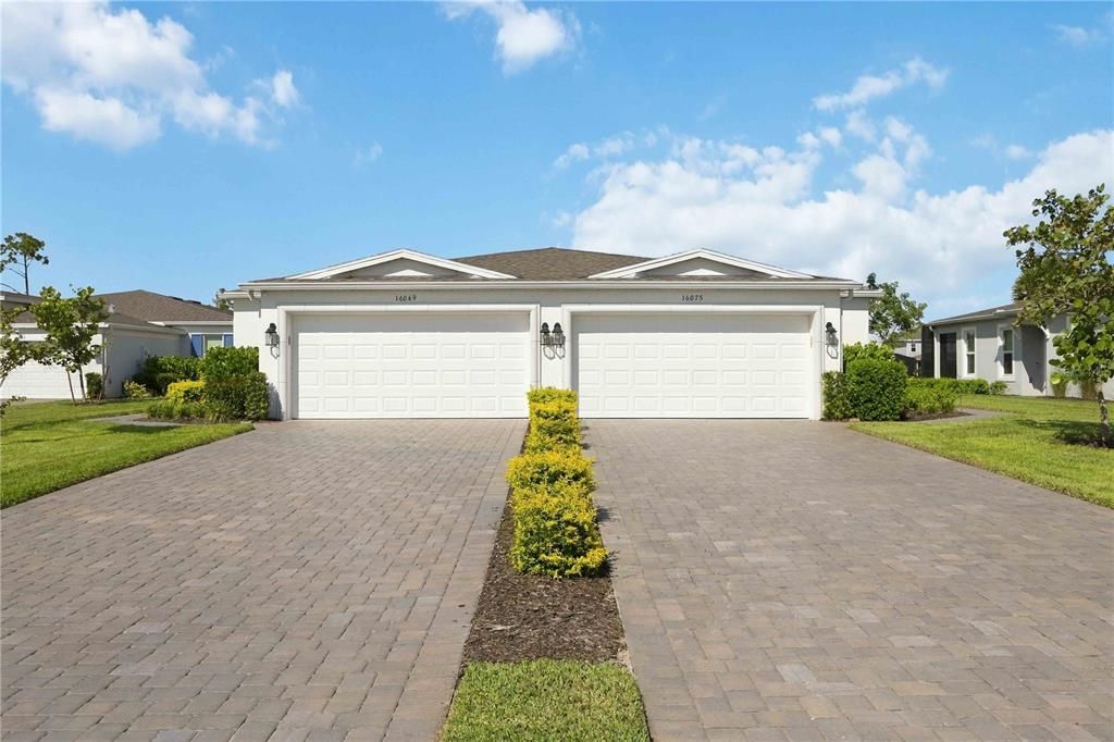 For Sale: $290,000 (2 beds, 2 baths, 1526 Square Feet)