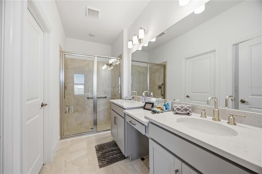 For Sale: $290,000 (2 beds, 2 baths, 1526 Square Feet)