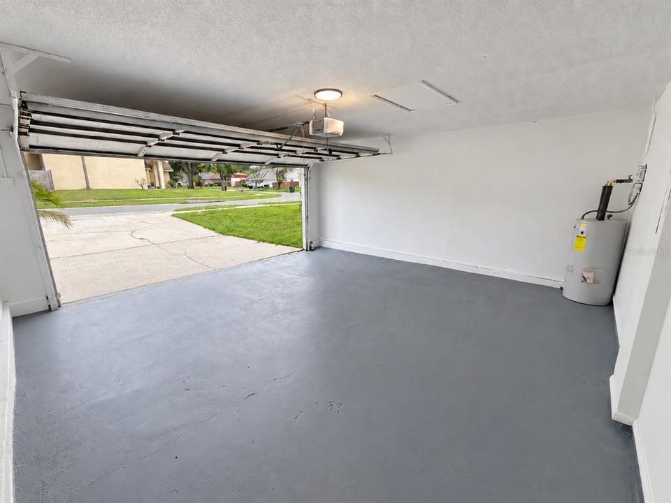For Sale: $374,500 (4 beds, 2 baths, 1726 Square Feet)