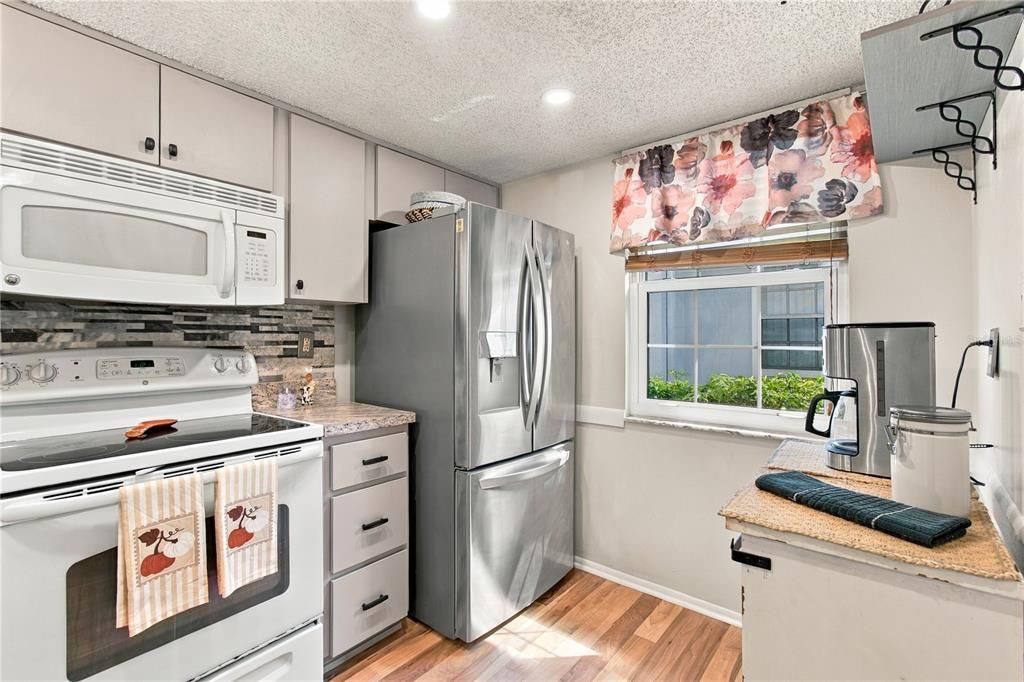 En Venta: $121,000 (2 camas, 2 baños, 954 Pies cuadrados)