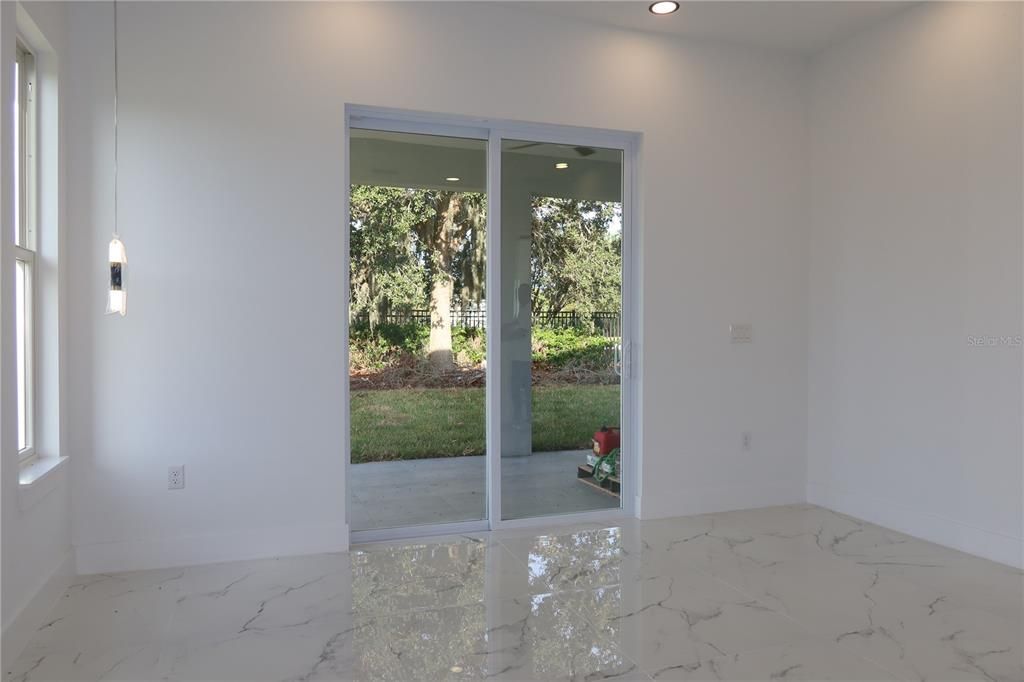 For Sale: $850,000 (5 beds, 3 baths, 2420 Square Feet)
