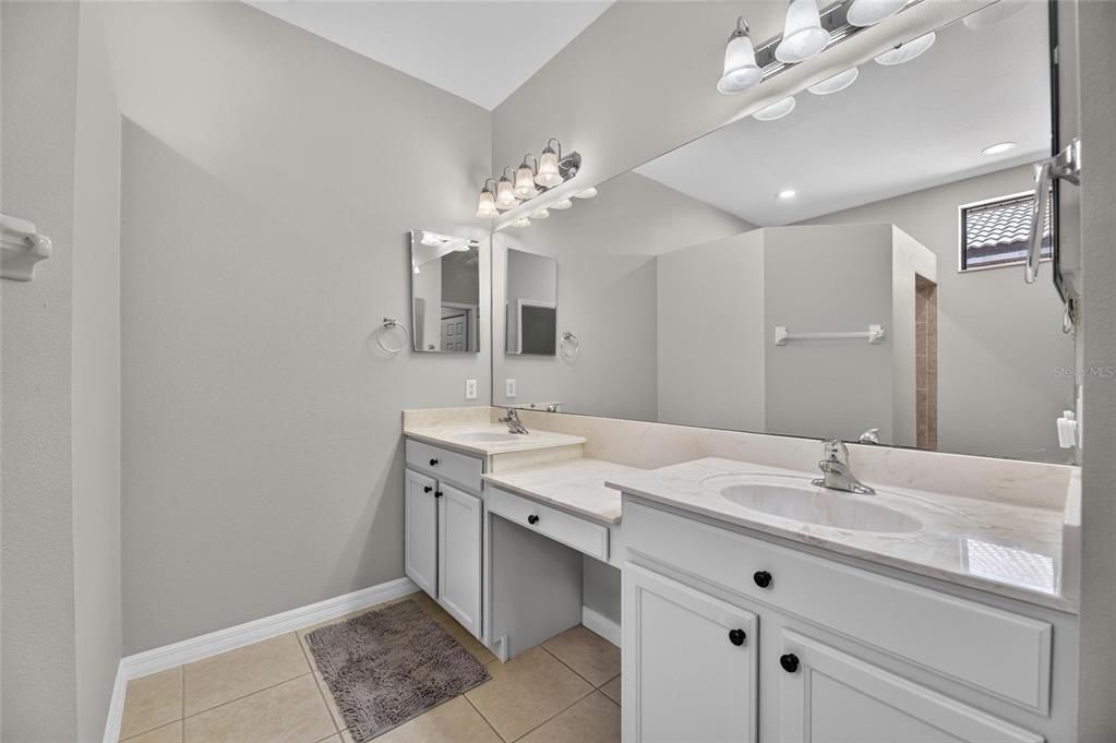 For Rent: $2,800 (3 beds, 2 baths, 2179 Square Feet)